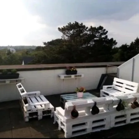 Charming 1-Bed Apartment In Furbo