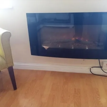 Apartment Charming 1-Bed Apartment In Furbo *